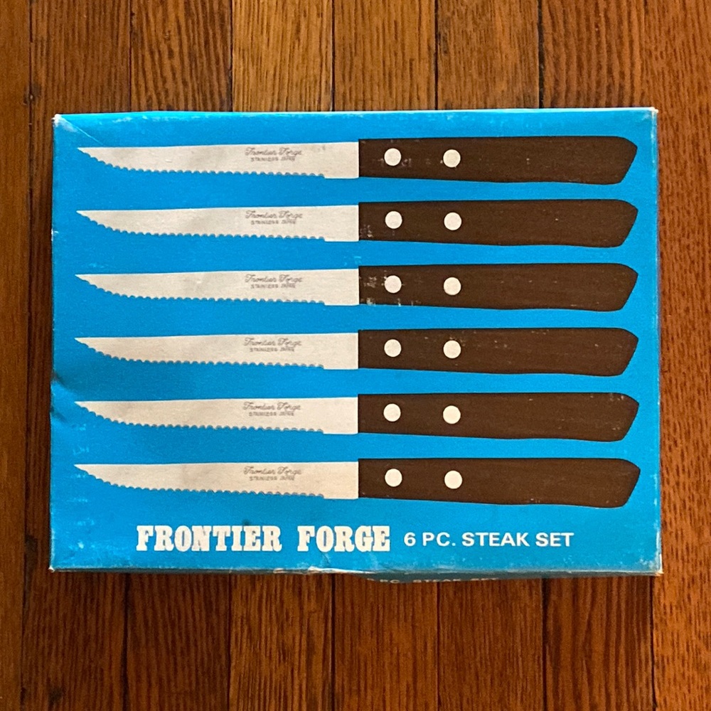 Vintage Steak Knife Set
